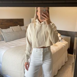 Cropped Princess Polly Sweatshirt